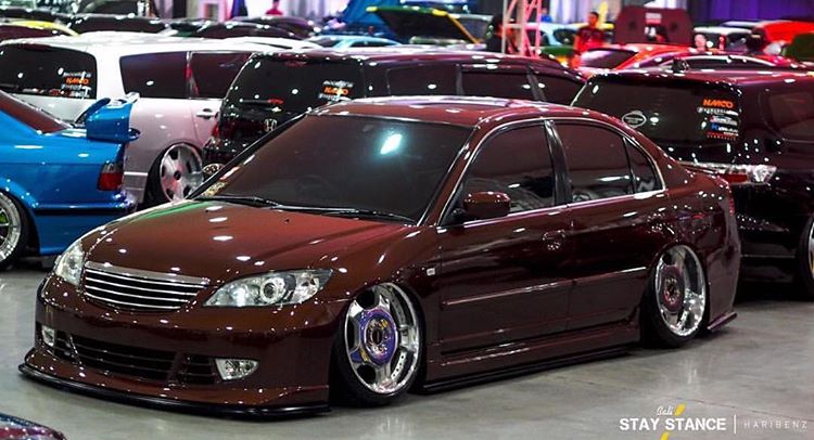 Honda Civic ES Cinnamon ikut kontes